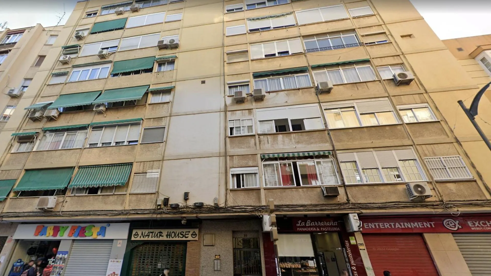 Apartament Holidays2Malaga 2 Bedroom Armengual De La Mota Close Shopping Center